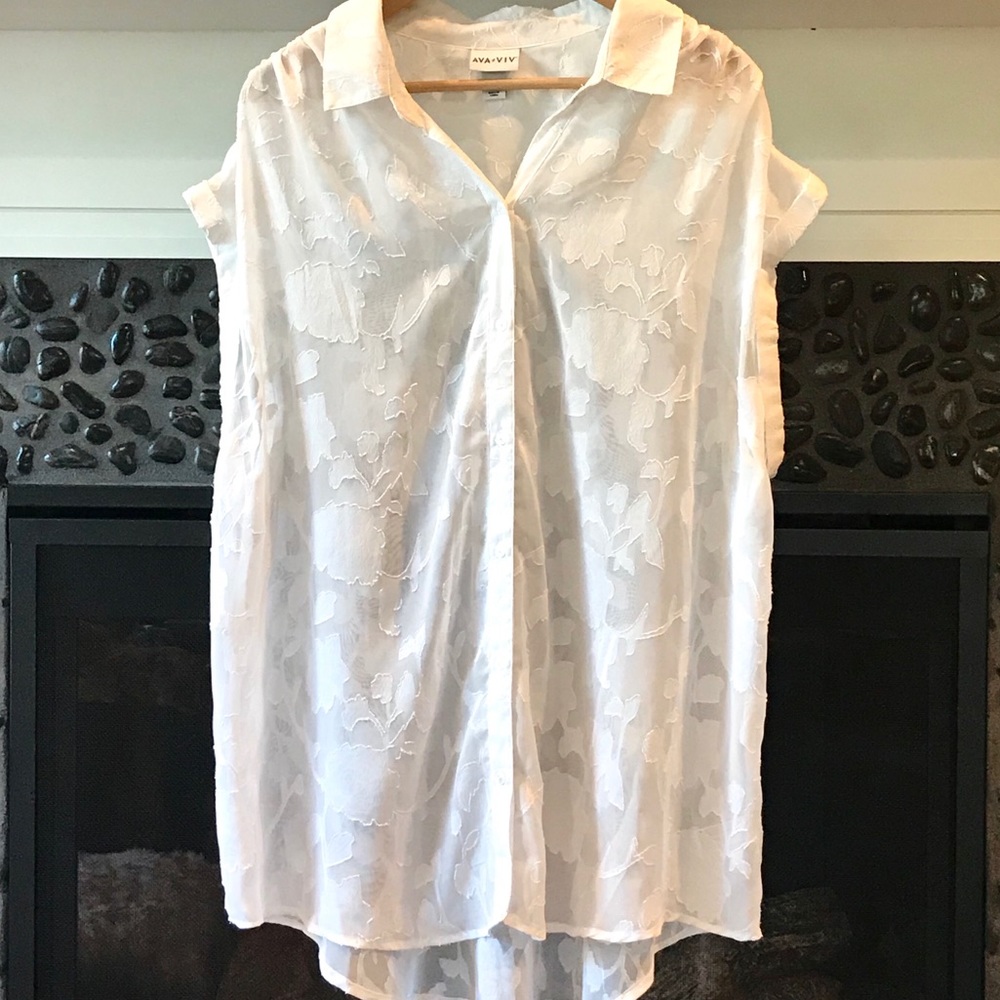 Sheer, Floral Top / Cover-Up - size 2X/3X